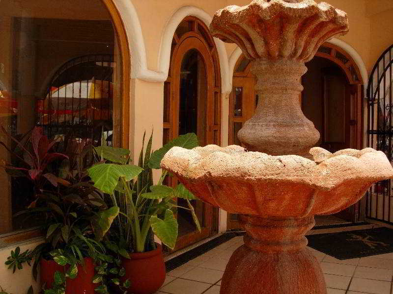 Hotel Alux Cancun Exterior photo